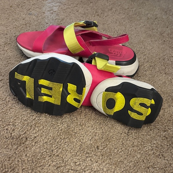 Sorel Kinetic Impact Sling Sandals - Picture 5 of 5